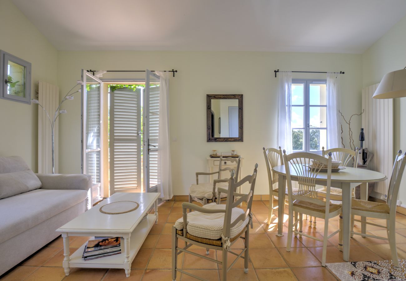 Appartement à La Motte - APPARTEMENT 2 CHAMBRES  - 50m2 - VUE SUR GOLF (N°25) Appartement à La Motte - APPARTEMENT 2 CHAMBRES  - 50m2 - VUE SUR GOLF (N°25)