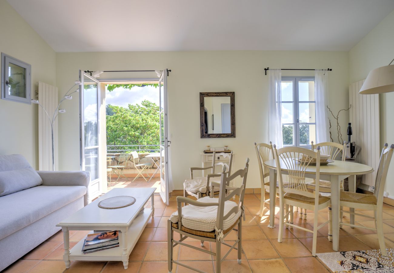 Appartement à La Motte - APPARTEMENT 2 CHAMBRES  - 50m2 - VUE SUR GOLF (N°25) Appartement à La Motte - APPARTEMENT 2 CHAMBRES  - 50m2 - VUE SUR GOLF (N°25)