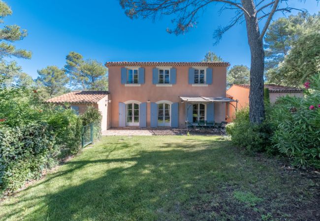 Villa à La Motte - VILLA 4 CHAMBRES AVEC PISCINE PRIVEE ET JARDIN (N°352) Villa à La Motte - VILLA 4 CHAMBRES AVEC PISCINE PRIVEE ET JARDIN (N°352)