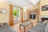 Villa à La Motte - VILLA 3 CHAMBRES AVEC PISCINE PRIVEE ET JARDIN (N°355)