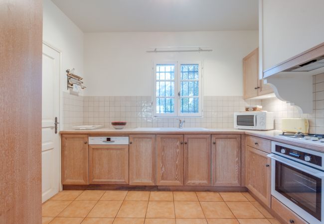 Maison mitoyenne à La Motte - MAISON DE HAMEAU 3 CHAMBRES AVEC JARDIN (N°418) Maison mitoyenne à La Motte - MAISON DE HAMEAU 3 CHAMBRES AVEC JARDIN (N°418)