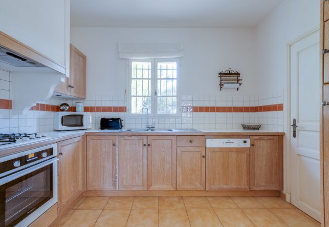 Maison mitoyenne à La Motte - MAISON DE HAMEAU 3 CHAMBRES AVEC JARDIN (N°419) Maison mitoyenne à La Motte - MAISON DE HAMEAU 3 CHAMBRES AVEC JARDIN (N°419)