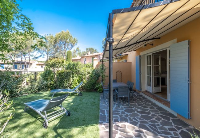 Maison mitoyenne à La Motte - MAISON DE HAMEAU 3 CHAMBRES AVEC JARDIN (N°419) Maison mitoyenne à La Motte - MAISON DE HAMEAU 3 CHAMBRES AVEC JARDIN (N°419)