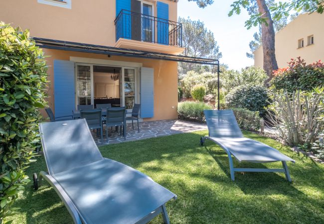 Maison mitoyenne à La Motte - MAISON DE HAMEAU 3 CHAMBRES AVEC JARDIN (N°419) Maison mitoyenne à La Motte - MAISON DE HAMEAU 3 CHAMBRES AVEC JARDIN (N°419)