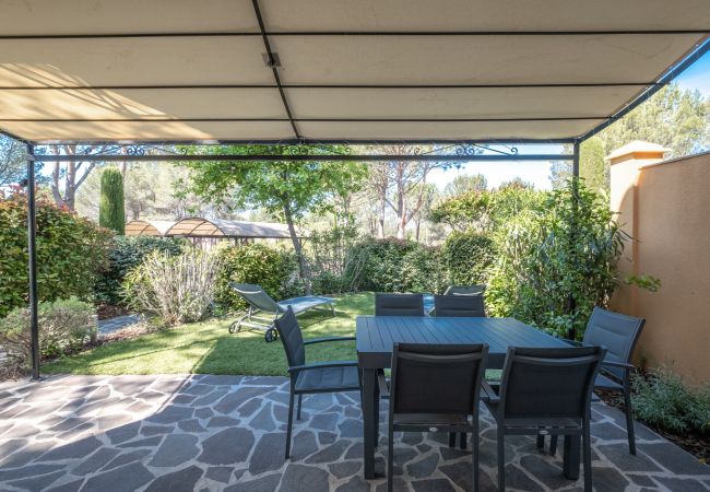 Maison mitoyenne à La Motte - MAISON DE HAMEAU 3 CHAMBRES AVEC JARDIN (N°419) Maison mitoyenne à La Motte - MAISON DE HAMEAU 3 CHAMBRES AVEC JARDIN (N°419)