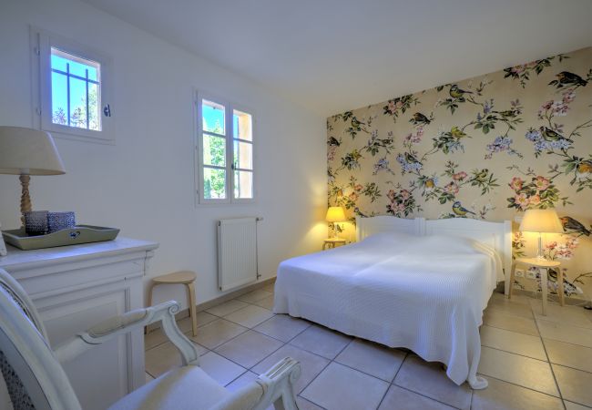 Maison mitoyenne à La Motte - MAISON DE HAMEAU 3 CHAMBRES AVEC JARDIN (N°527) Maison mitoyenne à La Motte - MAISON DE HAMEAU 3 CHAMBRES AVEC JARDIN (N°527)