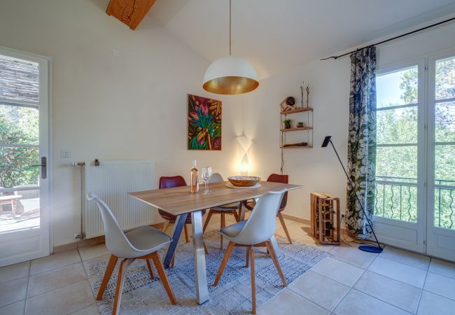 Maison mitoyenne à La Motte - MAISON DE HAMEAU 2 CHAMBRES AVEC JARDIN (N°561) Maison mitoyenne à La Motte - MAISON DE HAMEAU 2 CHAMBRES AVEC JARDIN (N°561)