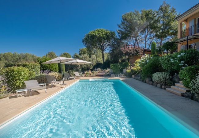 Villa à La Motte - VILLA 4 CHAMBRES AVEC PISCINE PRIVEE ET JARDIN (N°449) Villa à La Motte - VILLA 4 CHAMBRES AVEC PISCINE PRIVEE ET JARDIN (N°449)