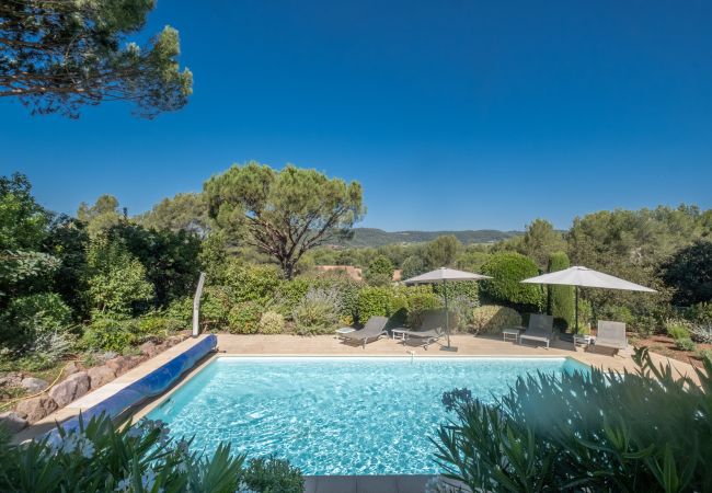 Villa à La Motte - VILLA 4 CHAMBRES AVEC PISCINE PRIVEE ET JARDIN (N°449) Villa à La Motte - VILLA 4 CHAMBRES AVEC PISCINE PRIVEE ET JARDIN (N°449)